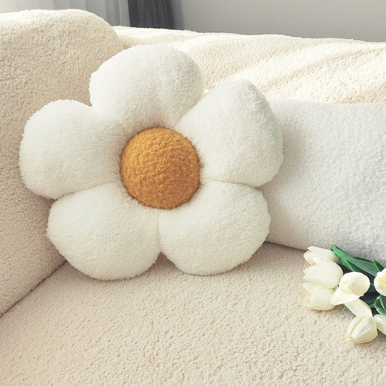 Daisy pillow, Flower pillow, cushion