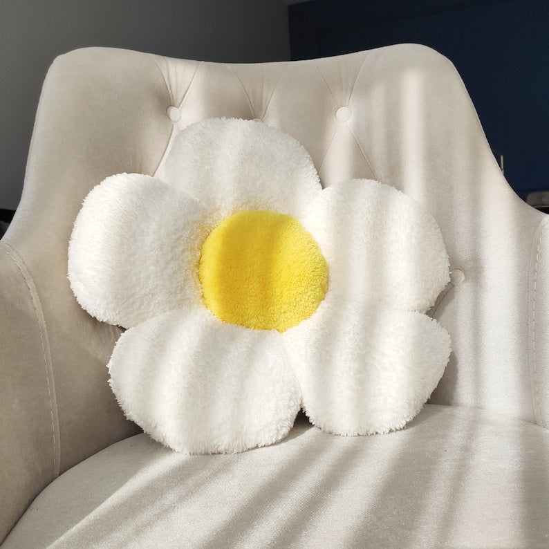 Daisy pillow, Flower pillow, cushion