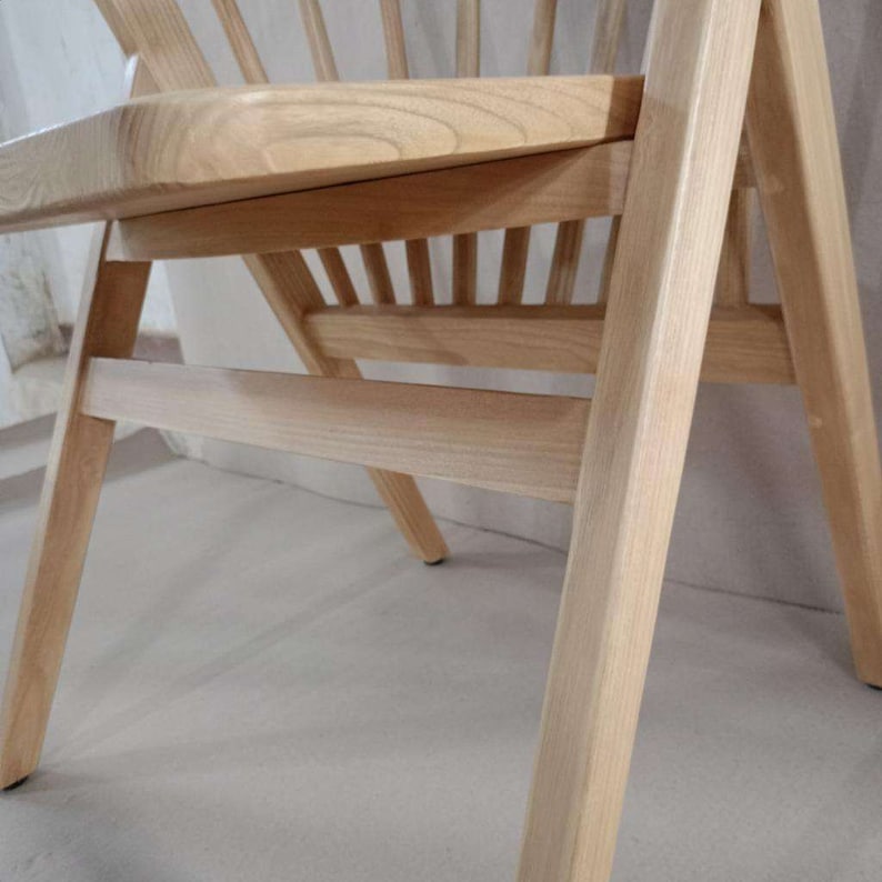 natural wooden chair with long bars (lot/lot)